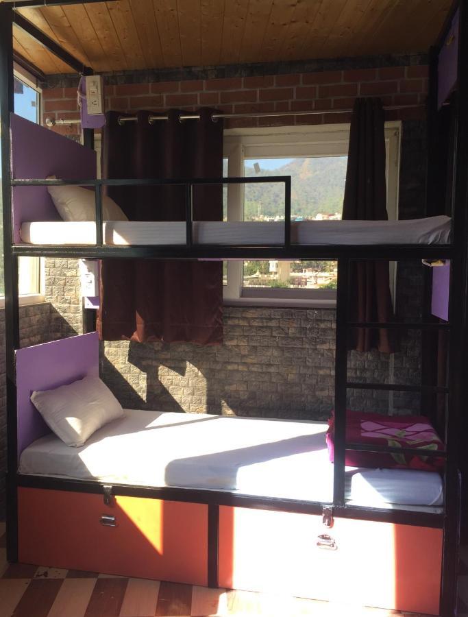 רישיקש Hotel Cosy Nook מראה חיצוני תמונה